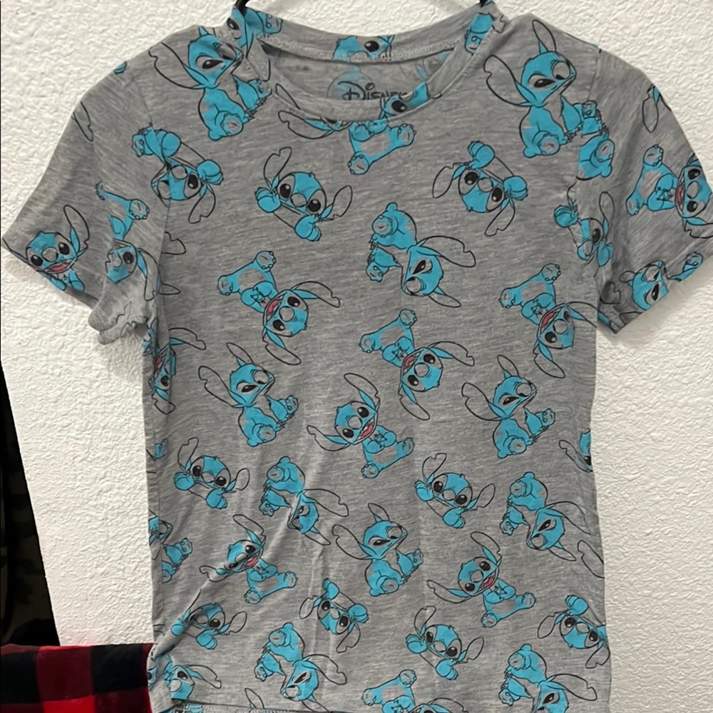 🌸 4 FOR $20 Disney Gray and Blue Stitch T-Shirt